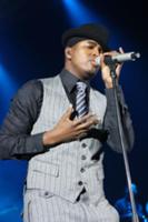Рэппер Не-Йо (Ne-Yo) выступил с концертом на сцене
