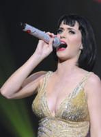 Кэти Перри (Katy Perry) выступила с концертом в ра