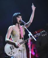 Кэти Перри (Katy Perry) выступила с концертом в ра