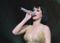 Кэти Перри (Katy Perry) выступила с концертом в ра
