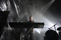 Участники группы 'The Ting Tings' выступили с конц