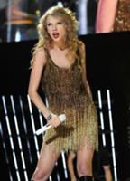 Выступление Тейлор Свифт на  CMA Music Festival Ni