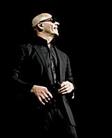 Питбуль (Pitbull) выступил с концертом в Нью-Йорке
