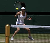 London - July 10: Agnieszka Radwanska (POL) [13] i