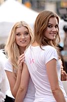 Victoria's Secret model, lsa Hosk and Jac Jagaciak