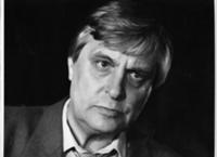 Кадры из фильма 'Курьер'. На фото - Олег Басилашви