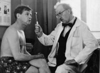 Кадры из фильма 'Елки-палки', СССР, 1988. На фото 
