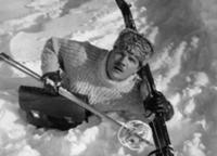 Кадры из фильма 'Штрафной удар'. На фото - Михаил 