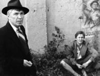 Кадр из фильма 'Зеркало для героя', СССР, 1988. На