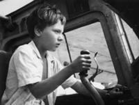Кадр из фильма 'Последний дюйм', 1958. На фото - С