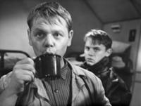 Кадр из фильма 'Шурка выбирает море', СССР, 1963. 