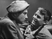 Кадр из фильма 'Шурка выбирает море', СССР, 1963. 