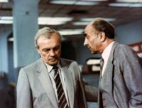 Кадр из фильма 'Красная стрела', СССР, 1986. На фо