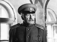 Кадр из фильма 'Голова Горгоны', СССР, 1986. На фо