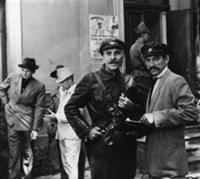 Кадр из фильма 'На острие меча', СССР, 1986. На фо