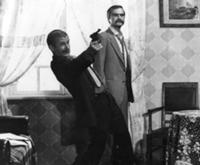 Кадр из фильма 'На острие меча', СССР, 1986. На фо