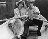 Кадр из фильма 'На острие меча', СССР, 1986. На фо