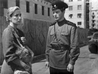 Кадр из фильма 'В твоих руках жизнь', СССР, 1959. 