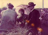 Кадр из фильма 'Бродячий автобус', СССР, 1989. На 