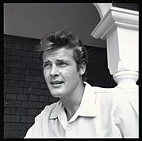 Roger Moore 1958.Taken at the British home he shar