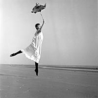Photo by Ken Russell - February/March 1956
Umbrel