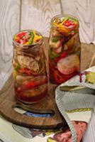 Баклажаны, консервированные с перцами