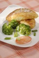 Зразы из картофеля с огурцами