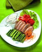 Салат с клубникой