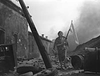 Кадры из фильма «Бессмертный гарнизон», (1956).
