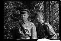 Кадры из фильма «Живые и мертвые», 1 серия (1963).