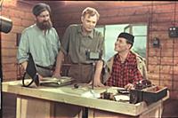 Кадры из фильма «Далеко до Москвы», (1950)