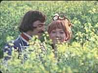 Кадр из фильма «Сватовство гусара», (1979). На фот