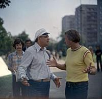 Съемки фильма «Портрет с дождем», (1977). На фото: