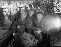 Кадр из фильма «Иван Никулин - русский матрос», (1