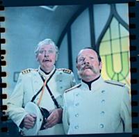 Кадр из фильма «За спичками», (1979). На фото: Мих