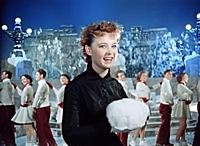 Кадр из фильма: «Карнавальная ночь», (1956). На фо