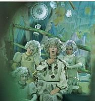 Кадр из фильма «Мама», (1976).
