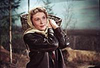 Кадр из фильма «Свадьба с приданым», (1953). На фо
