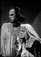 Кадр из фильма: 'Иван Грозный'. (1944). На фото: Н
