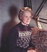 Кадр из фильма «Испытание верности», (1954). На фо