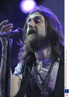 Группа 'The Black Crowes' на фестивале 'Sunfest'