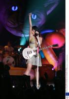 Кэти Перри (Katy Perry) выступила с концертом в ра