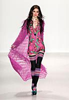 Модный показ «Betsey Johnson» в Нью-Йорке