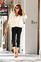 A young brunette woman on a shopping trip in Miami