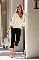 A young brunette woman on a shopping trip in Miami