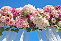 wedding bouquet, view from below