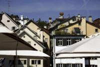 Цюрих (Zurich), Швецария. На фото - дома в центре 
