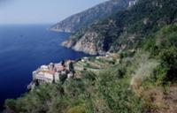 Район горы Афон (Athos) - это особая территория Гр