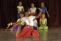 Ученицы школы национальных танцев Аспар 'Apsara Ar