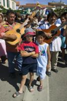 Ежегодно в мае во Франции у местных цыган проходят